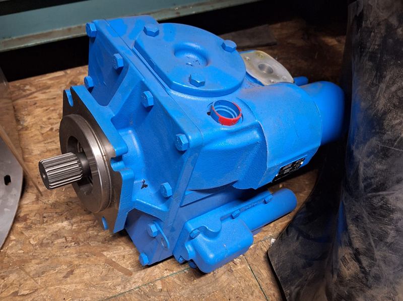 Eaton Vickers-Hydraulikpumpe aus eigenem Lager